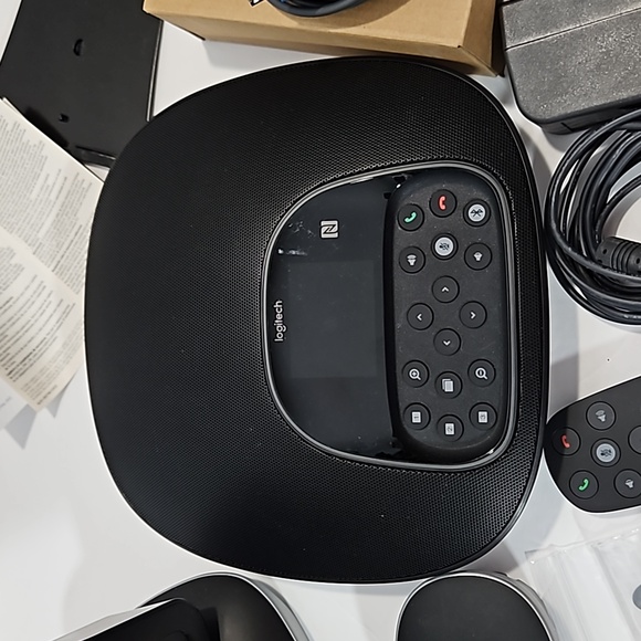 Logitech Group Wireless Video Conferencing Bundle w/ Camera 960-001060 - Picture 8 of 13